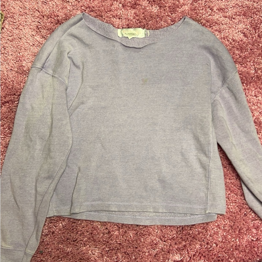 Purple crewneck sweatshirt, size S/M